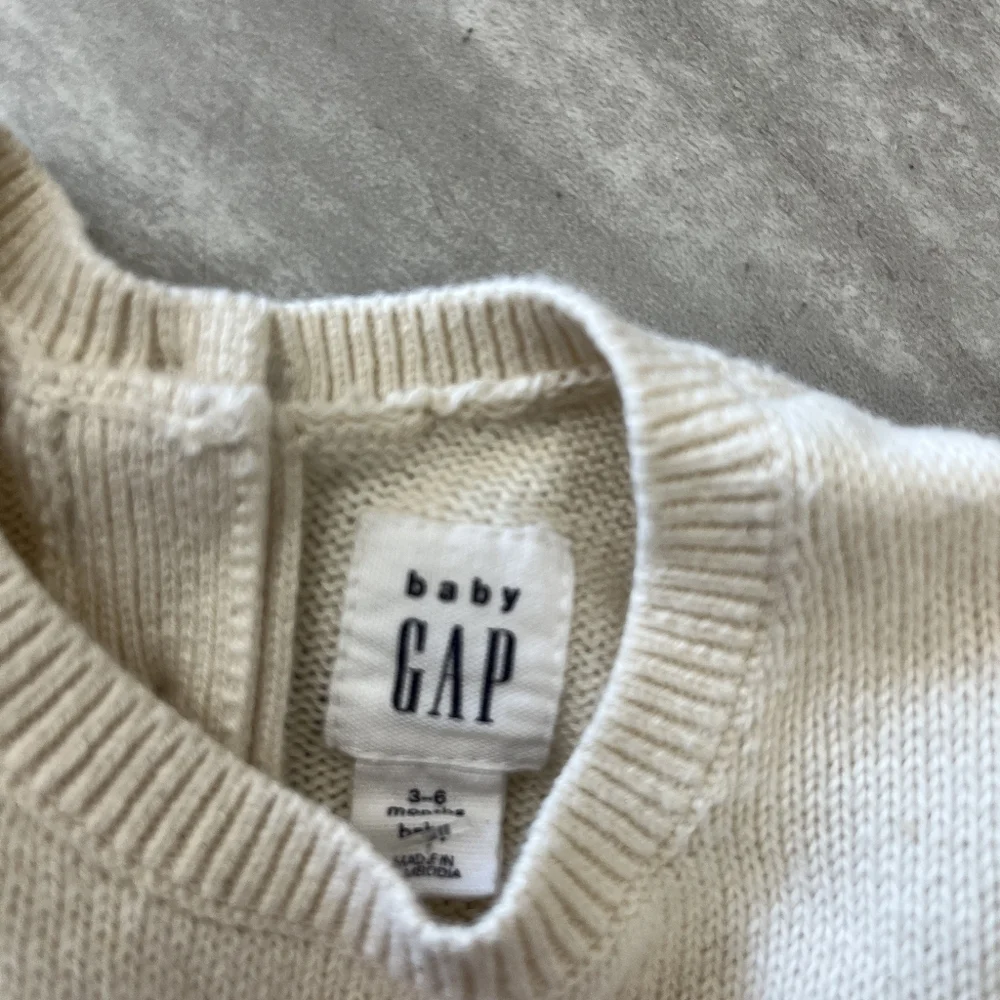 LOT of 2❤️GAP SWEATER DRESS & TEA COTTON DRESS , 3/6 MONTH BABY GIRL, LOT